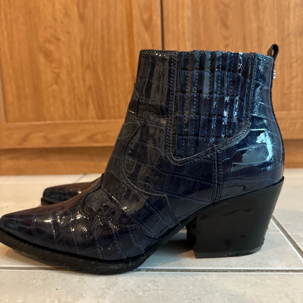 Sam Edelman Navy Croc-Embossed Pointed Toe Ankle Booties